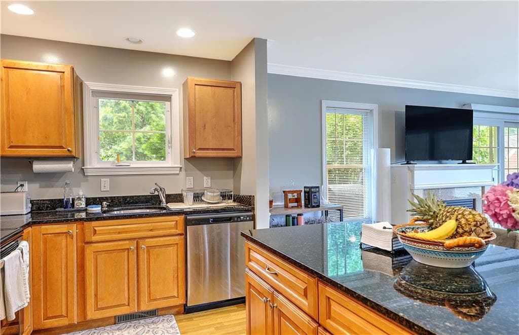 Commercial at 185 187 Washington Road, Barrington, photo 32 of 50