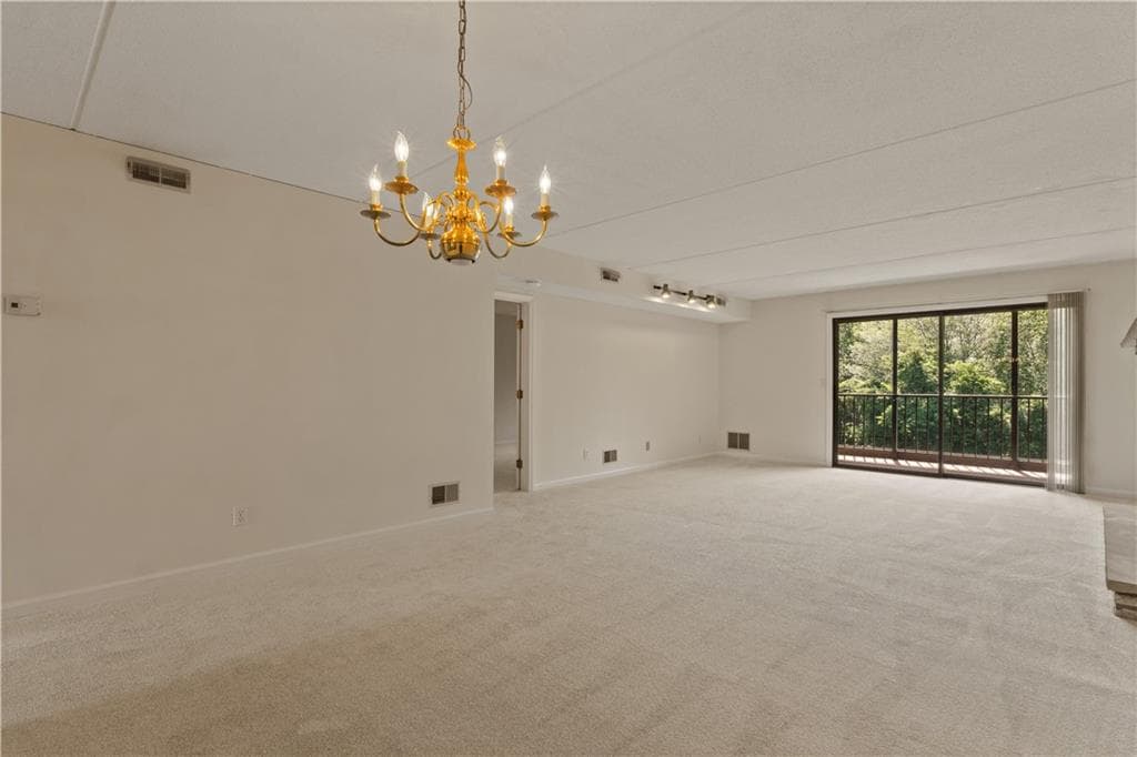 650 East Greenwich Avenue UNIT 5-405 photo 16