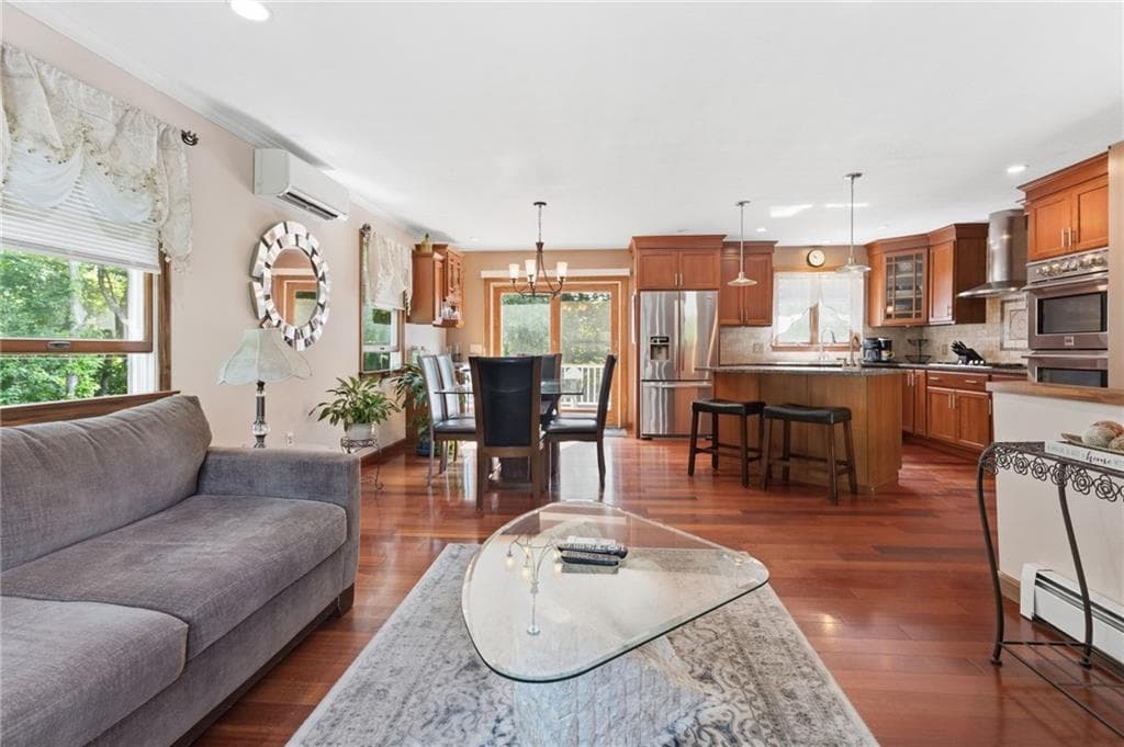 15 Clay Lane photo 17