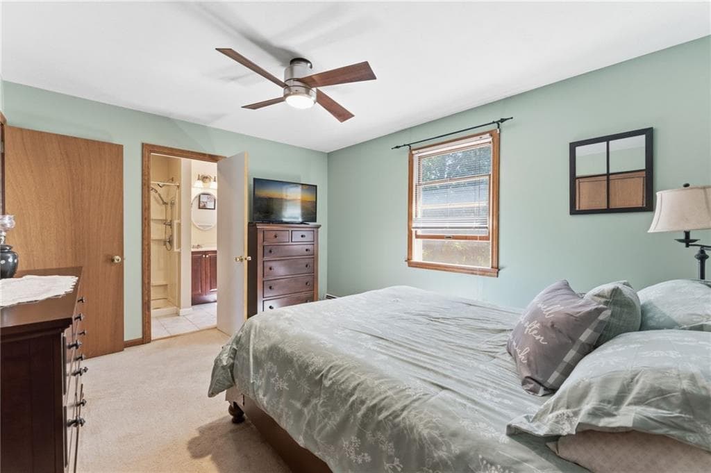 15 Clay Lane photo 32