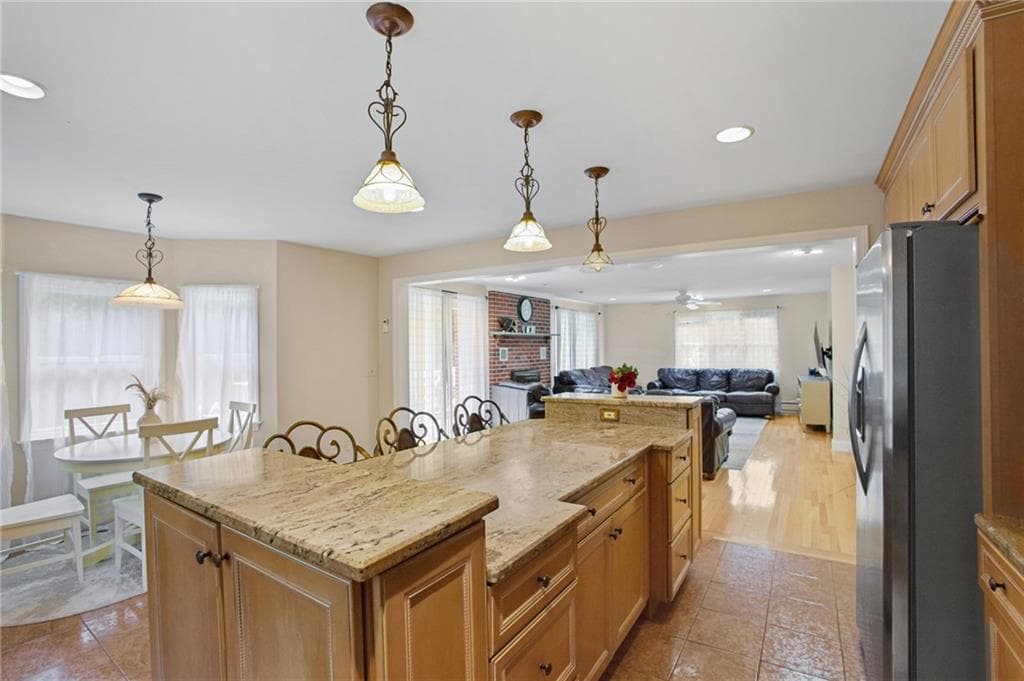4 Nantucket Avenue photo 14