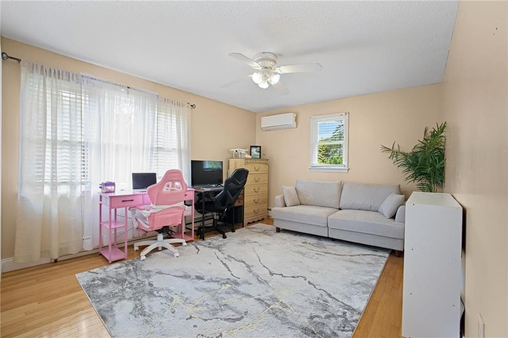 4 Nantucket Avenue photo 29