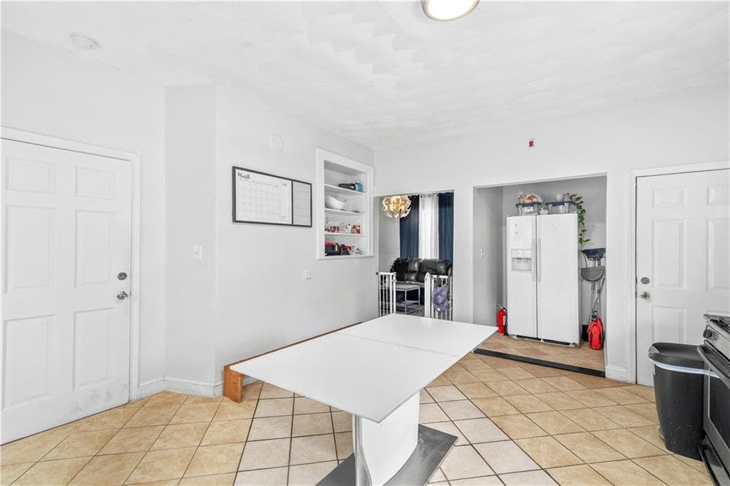 197 Althea Street photo 8