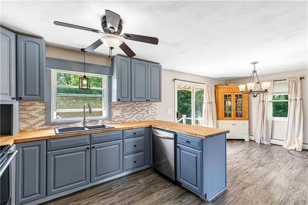 40 Fern Drive photo 10