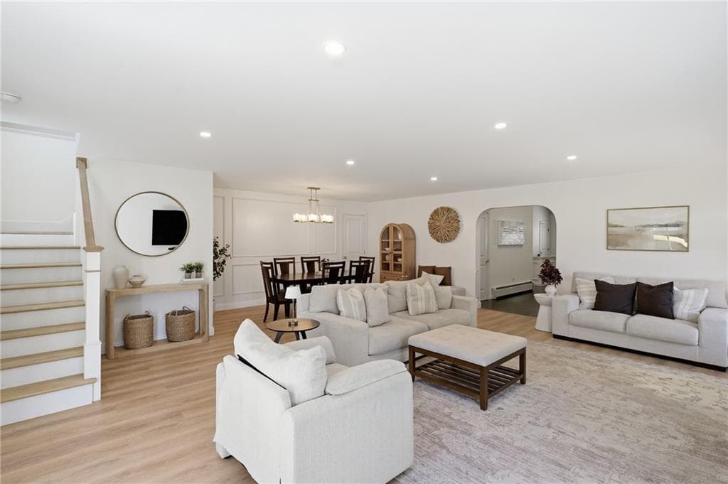 Single Family Residence at 95 Buttonwoods Road, Richmond, photo 22 of 49