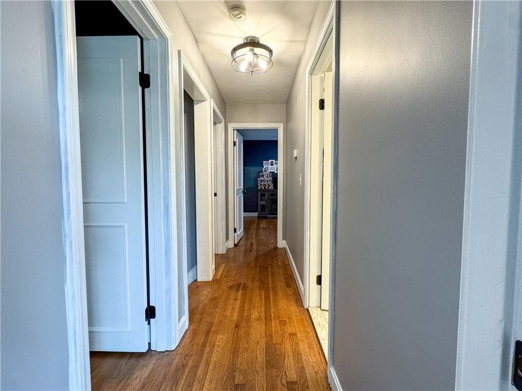 442 Eastview Avenue photo 28
