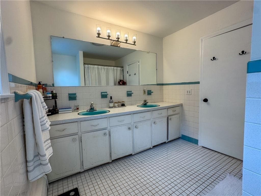442 Eastview Avenue photo 30