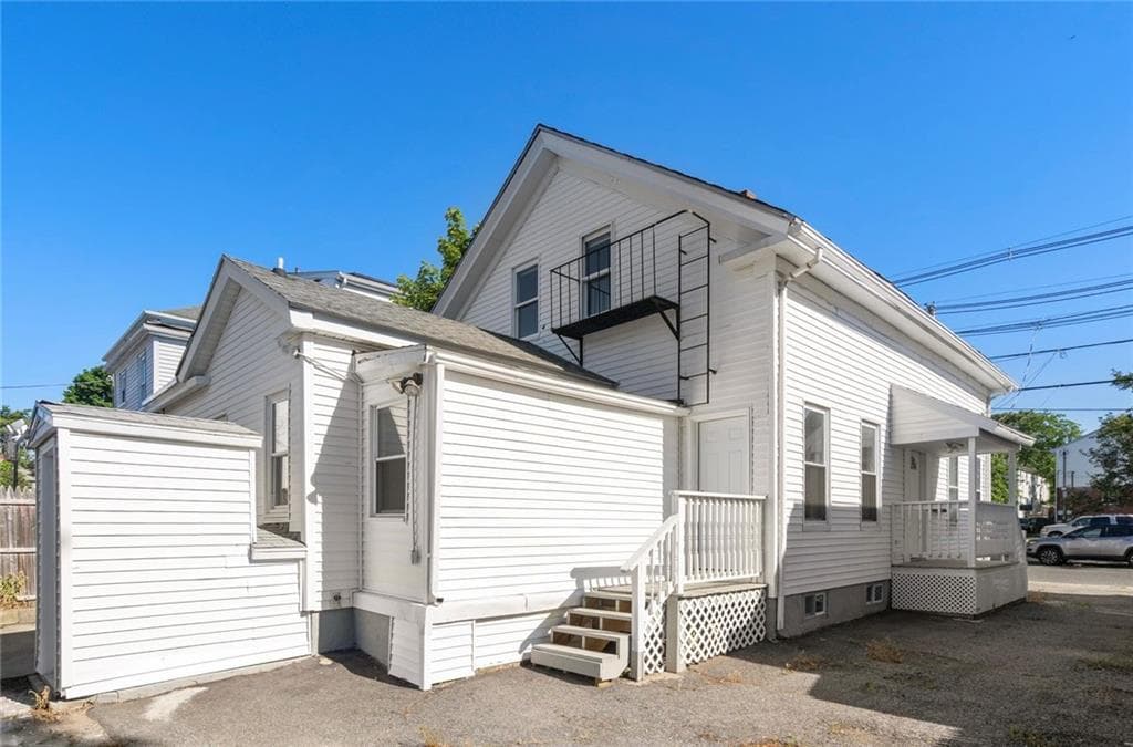 294 Admiral Street photo 20
