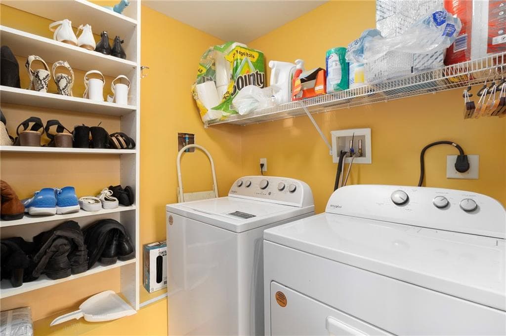 1 Tupperware Drive UNIT 214 photo 22