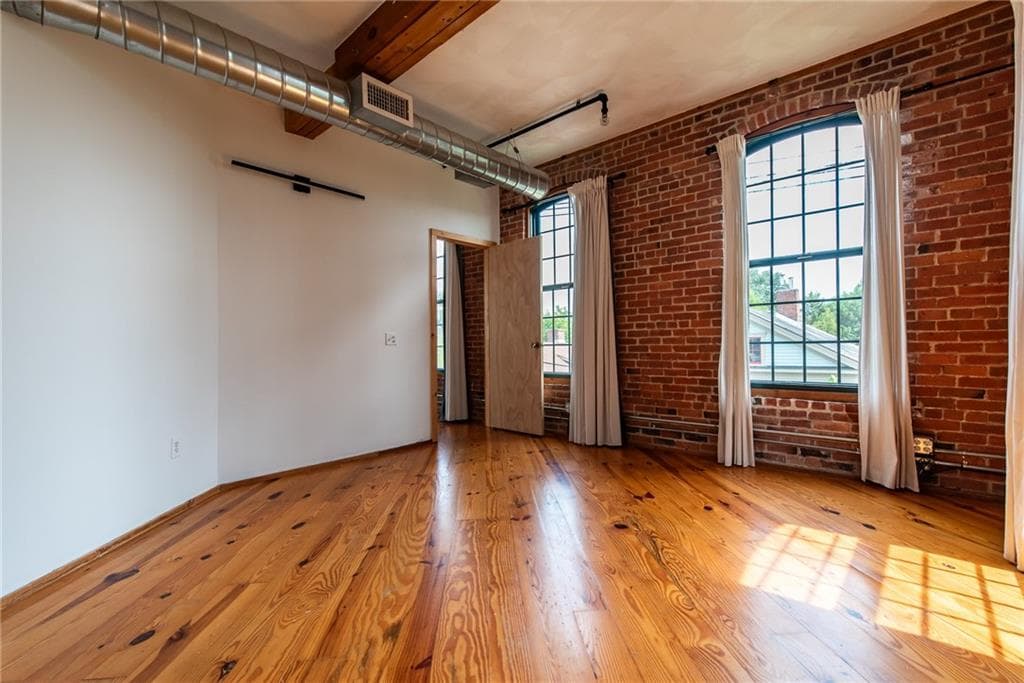 407 Pine Street UNIT 305 photo 11