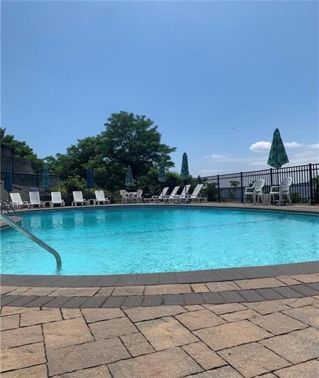 25 Bullocks Point Avenue UNIT 5C photo 2