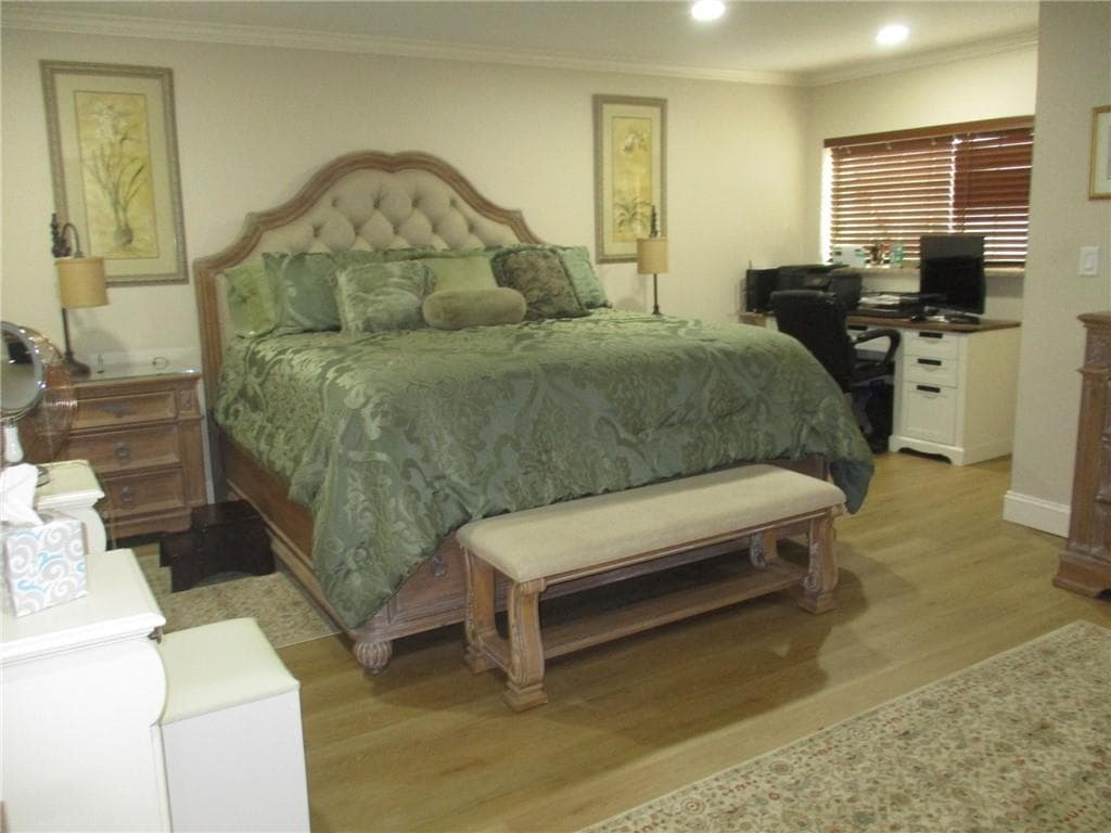 609 Armistice Boulevard photo 24