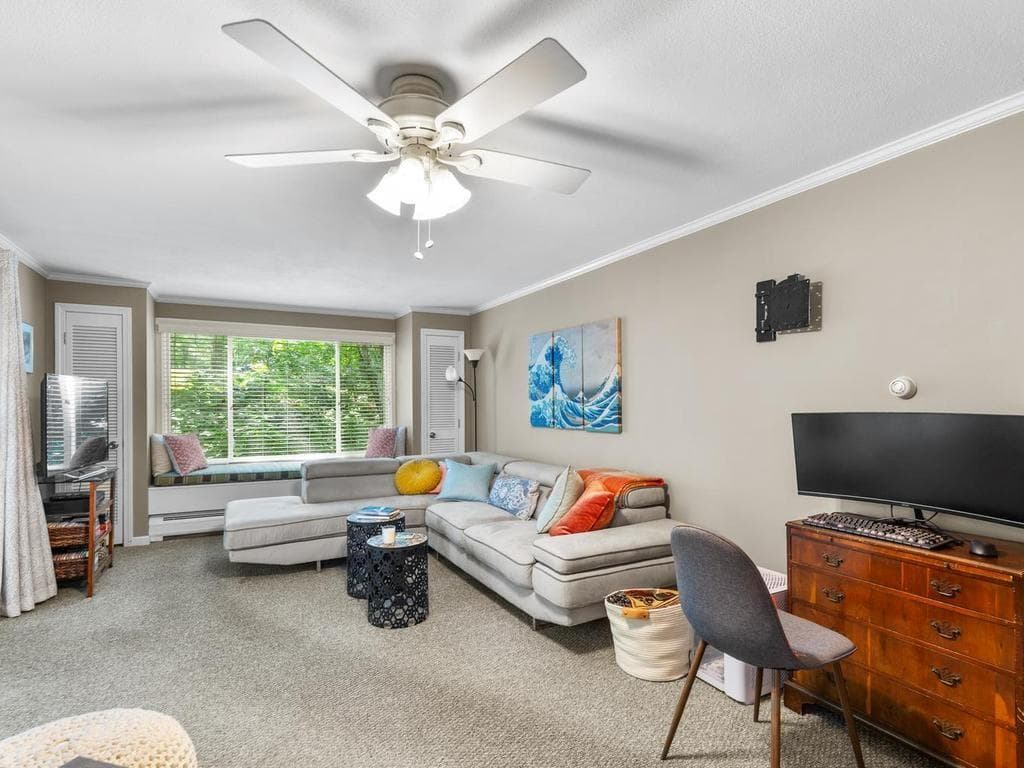 7 Wake Robin Road UNIT 310 photo 6
