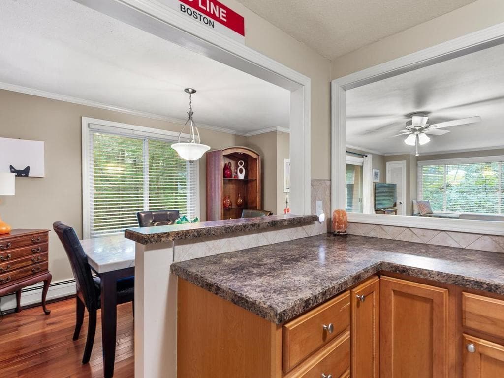 7 Wake Robin Road UNIT 310 photo 12