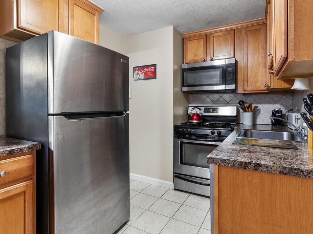 7 Wake Robin Road UNIT 310 photo 14
