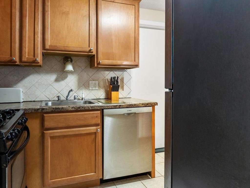 7 Wake Robin Road UNIT 310 photo 15