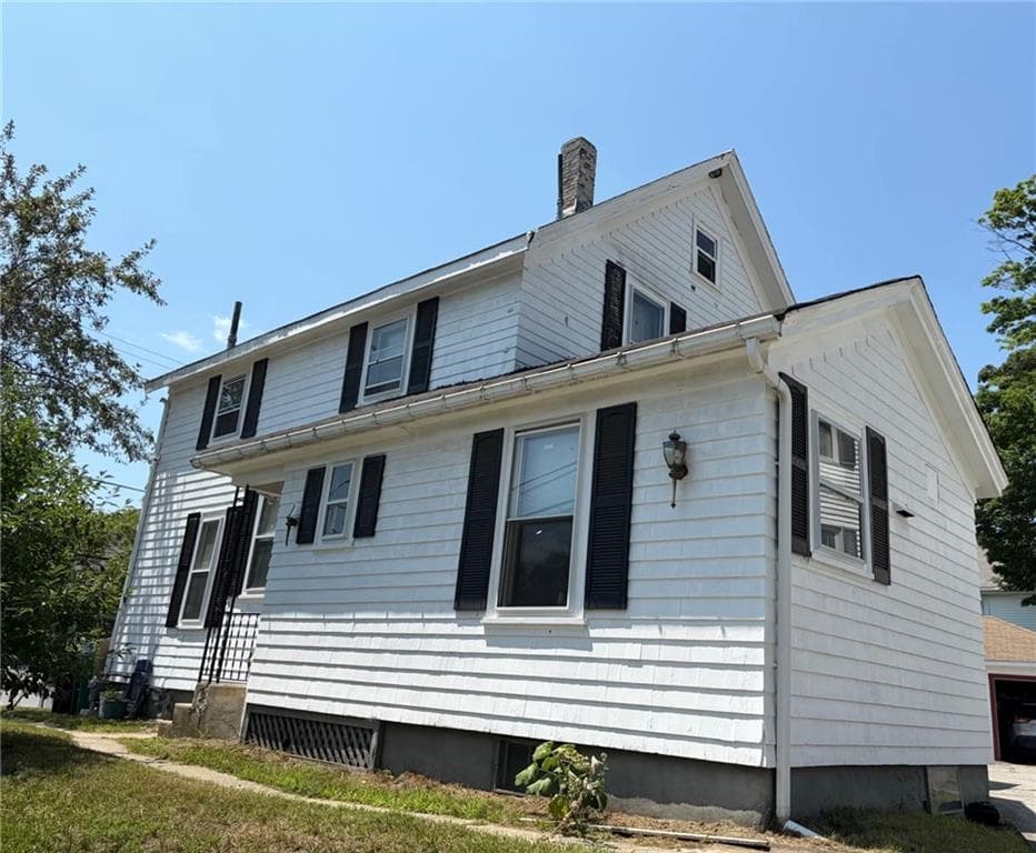 359 Mason Street photo 3
