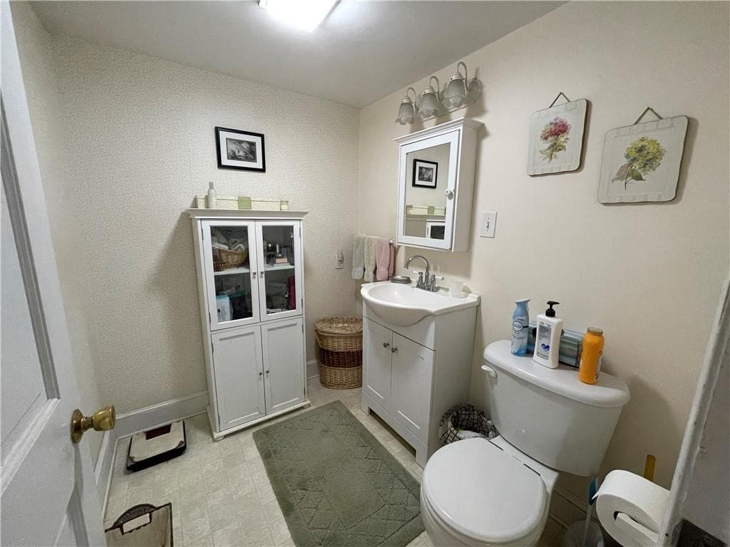 Multi Family at 348 350 MARKET , St, Warren, photo 36 of 50