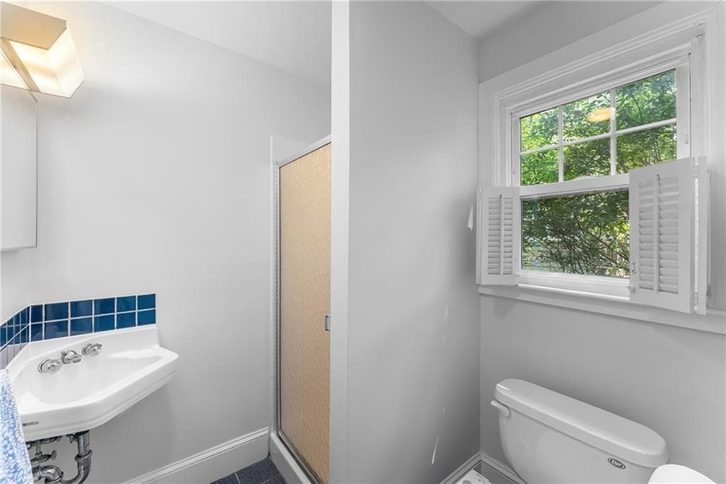 280 Cole Avenue photo 19
