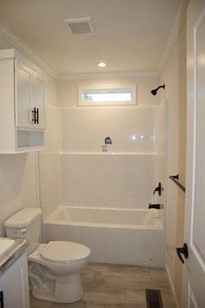 1346 B22 Newport Avenue photo 15
