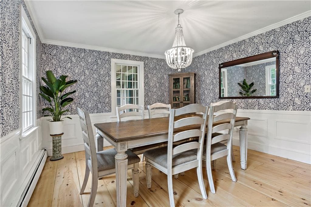Single Family Residence at 172 Estelle Drive, South Kingstown, photo 17 of 45