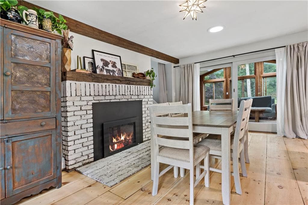 Single Family Residence at 172 Estelle Drive, South Kingstown, photo 12 of 45