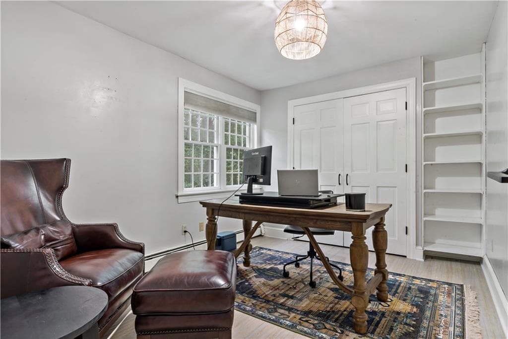 Single Family Residence at 172 Estelle Drive, South Kingstown, photo 5 of 45