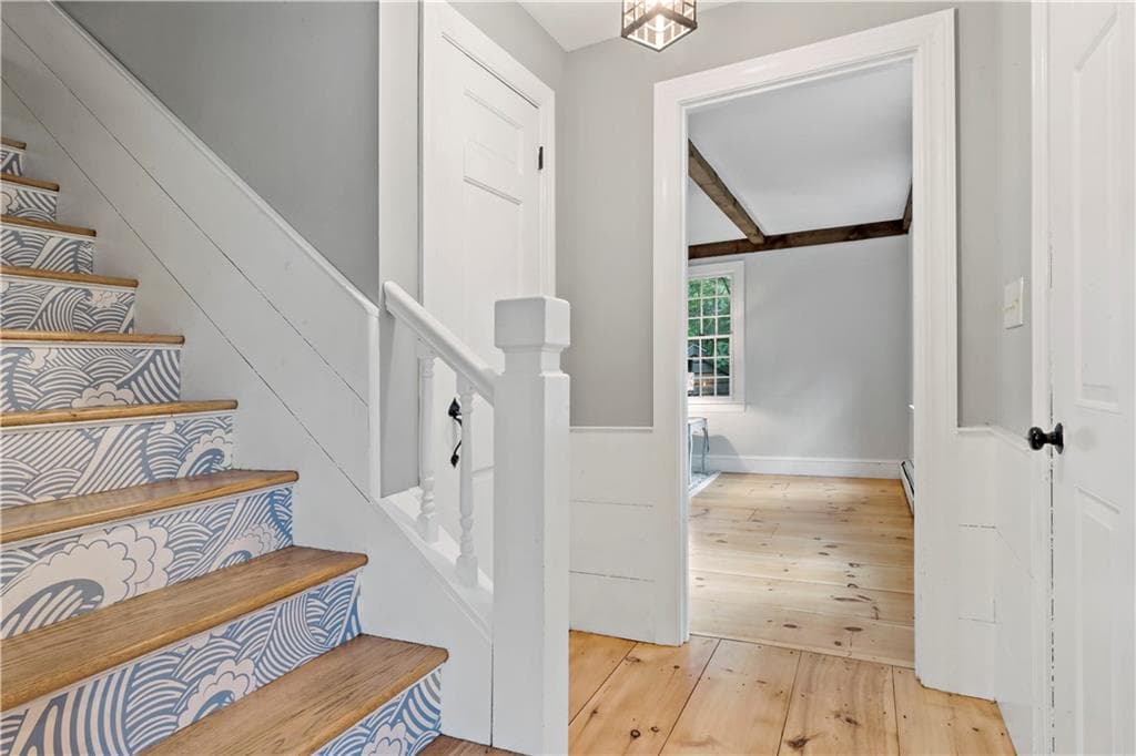 Single Family Residence at 172 Estelle Drive, South Kingstown, photo 25 of 45