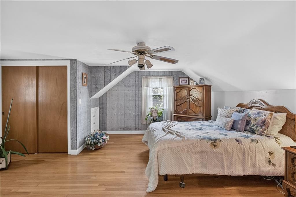 130 Thurston Street photo 34