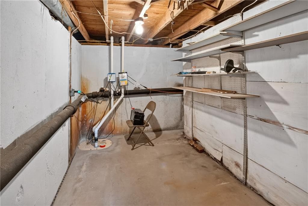 130 Thurston Street photo 45