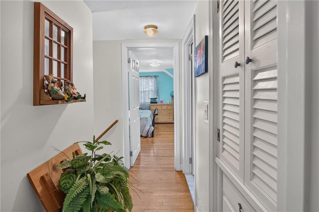130 Thurston Street photo 35