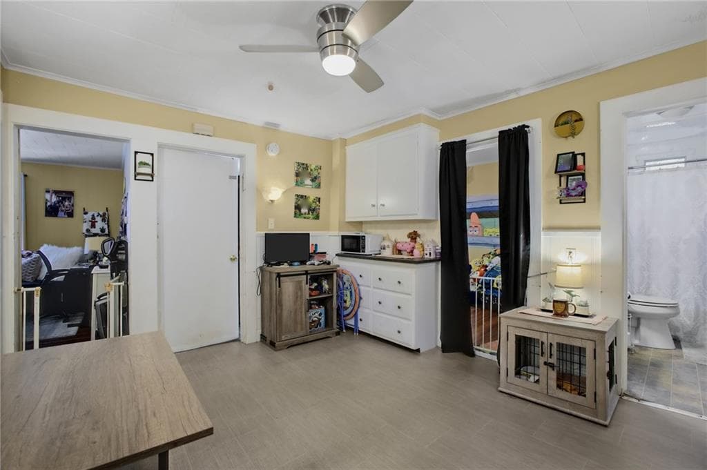55 Pleasant Street photo 12