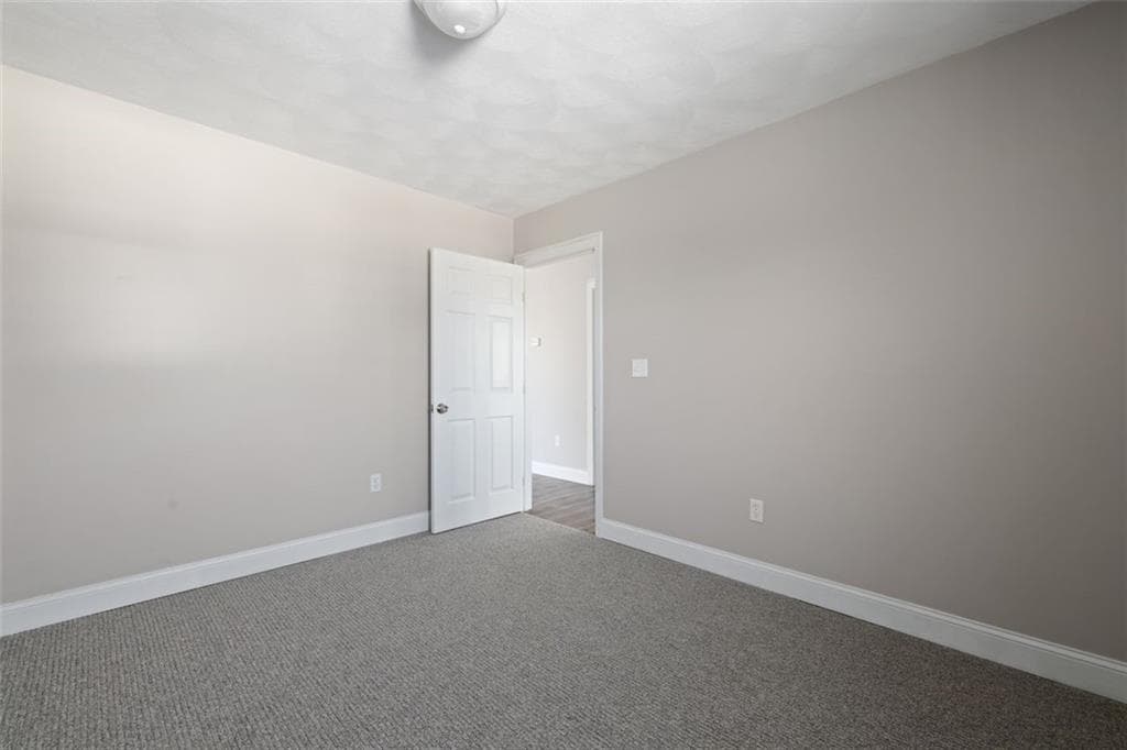36 Kinnicutt Avenue photo 42