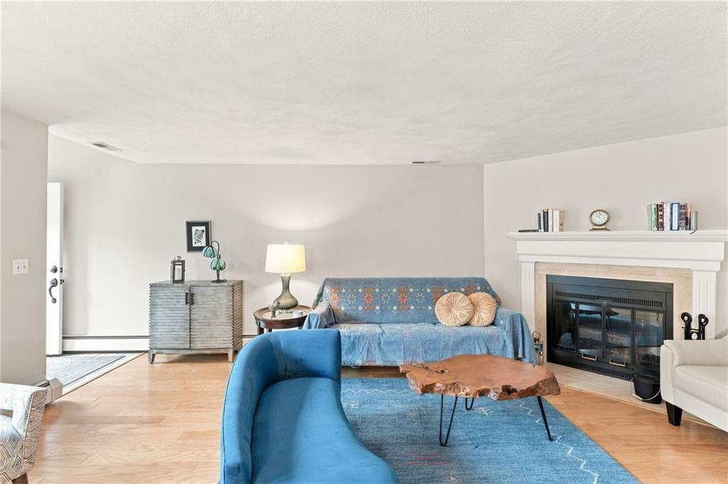 38 Stone Trail UNIT B photo 4