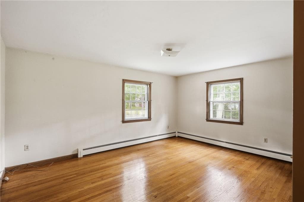 32 Bishop Drive photo 22