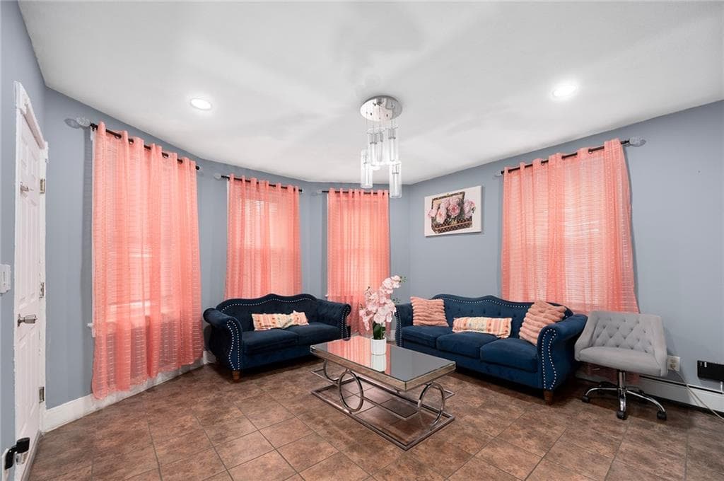 141 Burnett Street photo 10