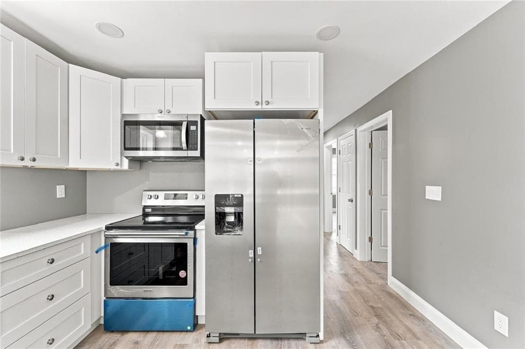 139 benedict Street photo 20