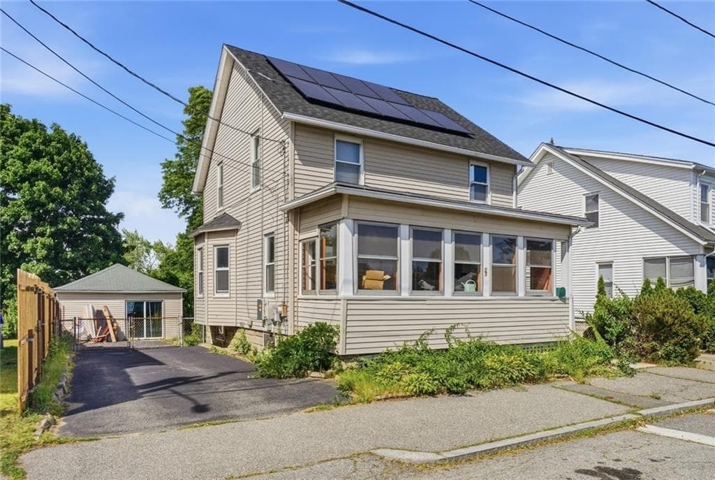 28 Orlo Avenue photo 3