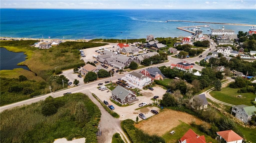 85 Ocean Avenue photo 3