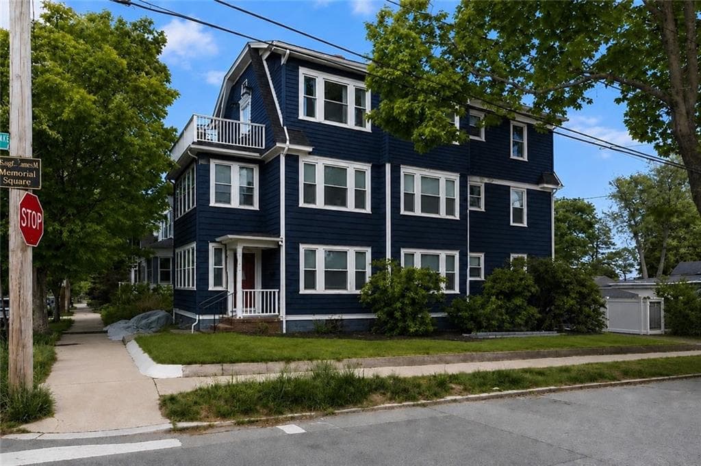 843 Hope Street UNIT 3 photo 2