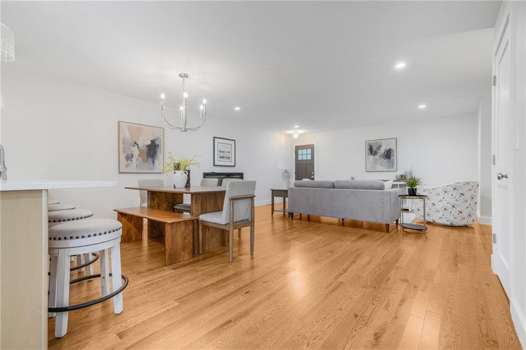 6 Trinity Way photo 13