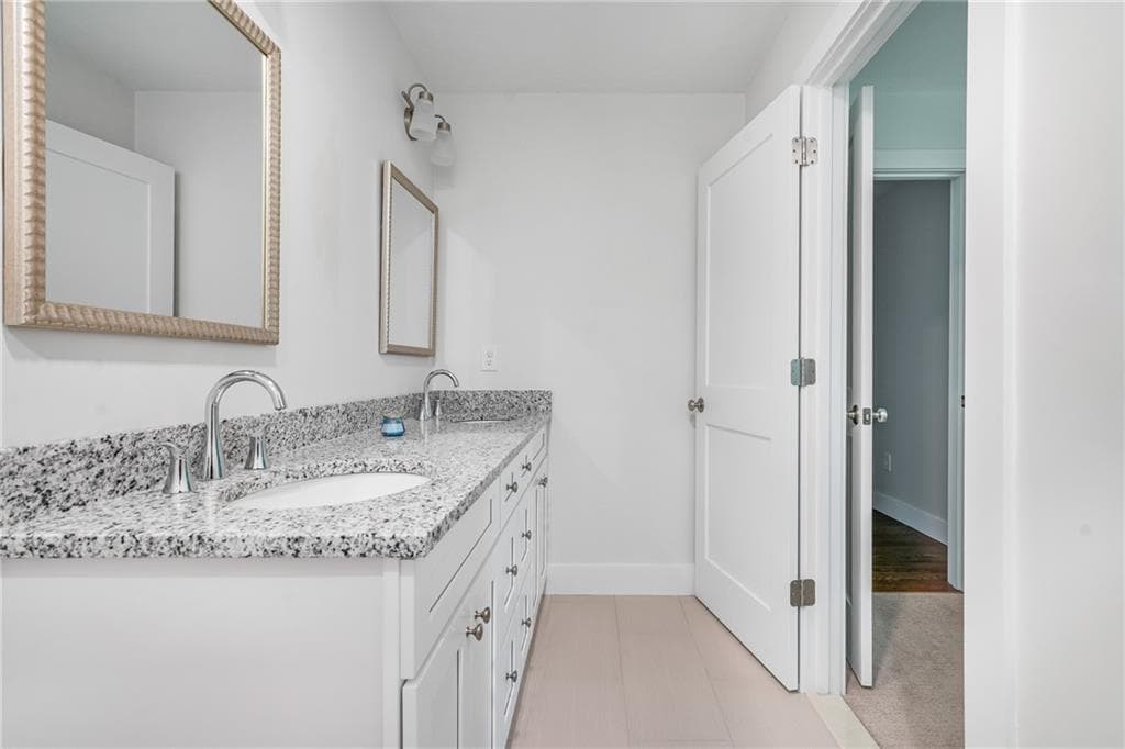6 Trinity Way photo 38