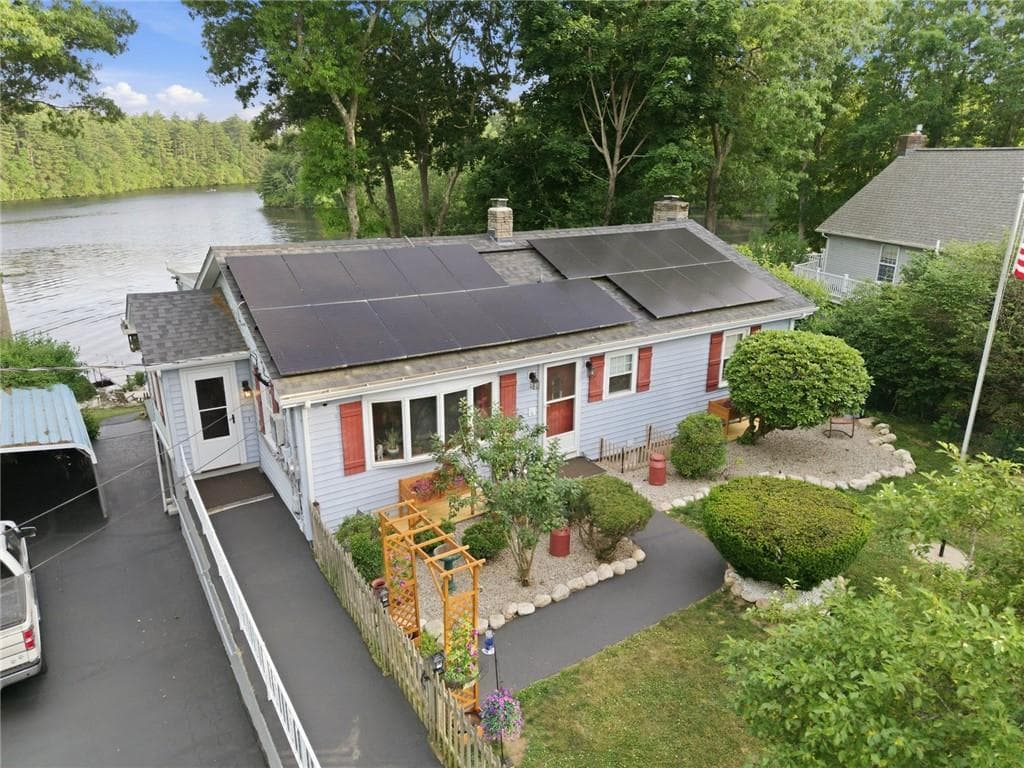 55 Slater Drive photo 3