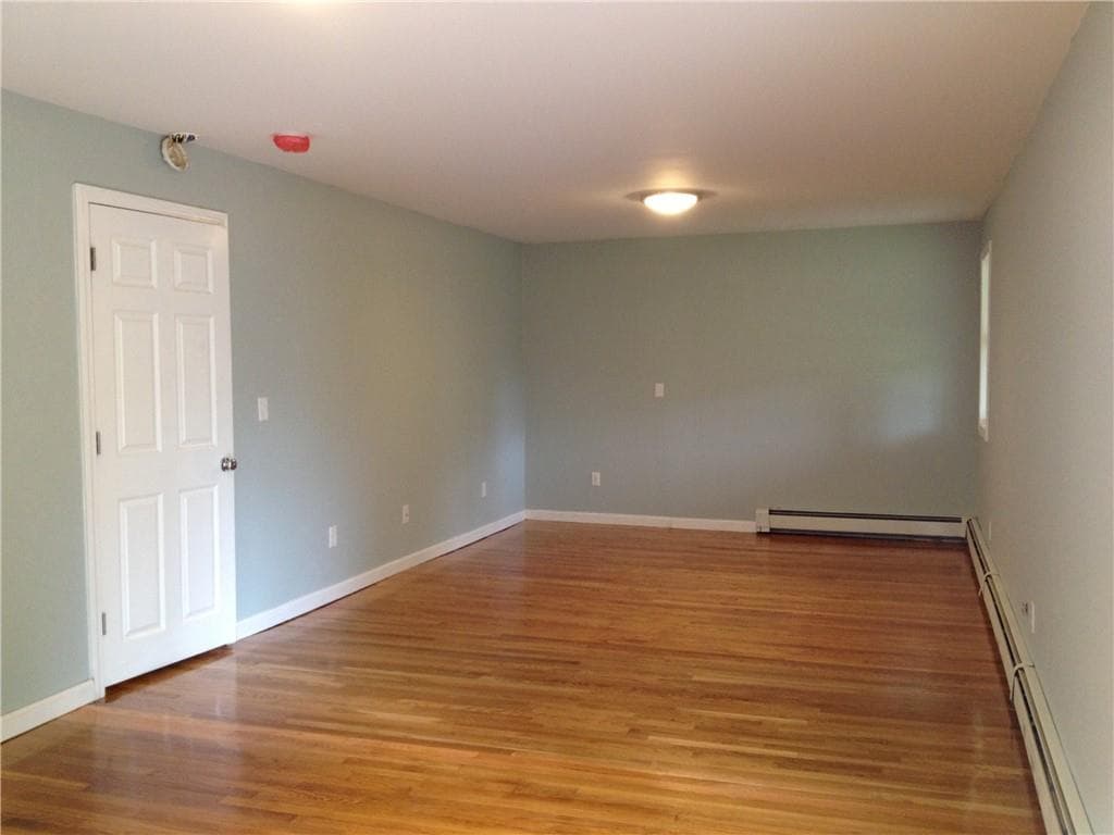 Multi Family at 44 MAXWELL Drive, North Kingstown, photo 12 of 15