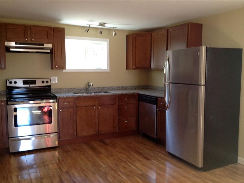 Multi Family at 44 MAXWELL Drive, North Kingstown, photo 10 of 15