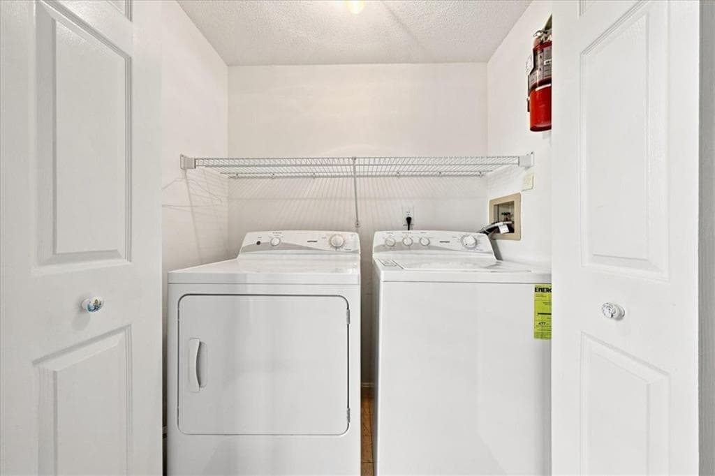 650 East Greenwich Avenue UNIT 5-201 photo 37