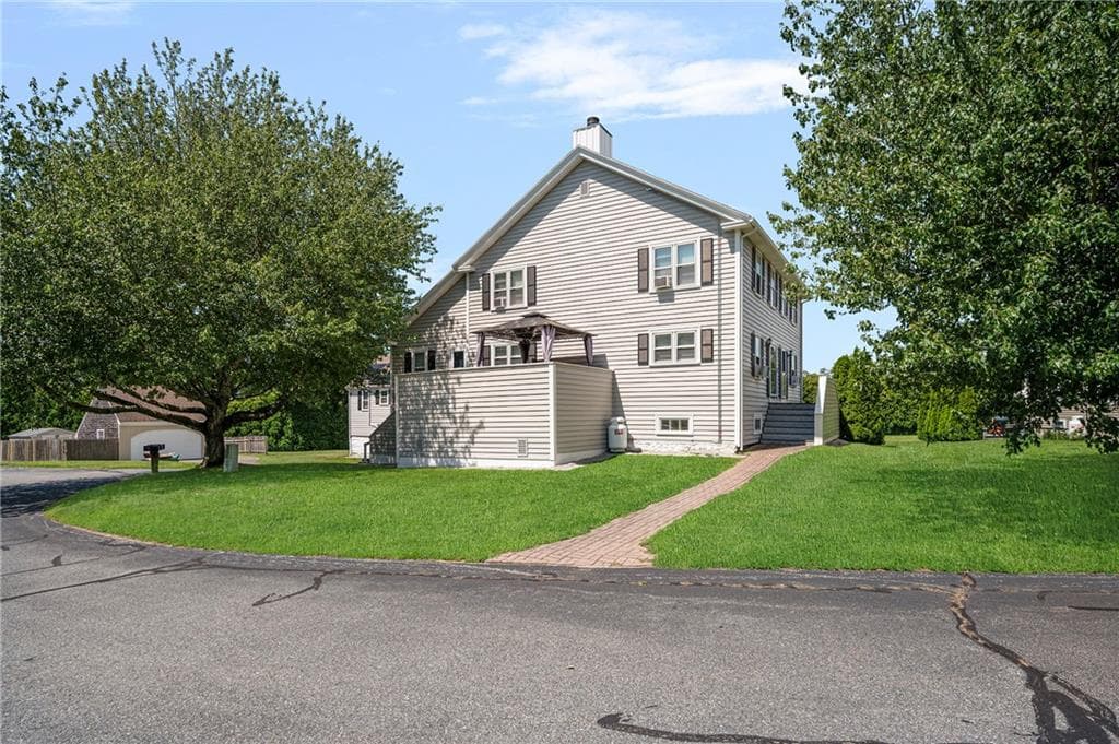 Commercial at 46 Statue Way, Portsmouth, photo 19 of 42