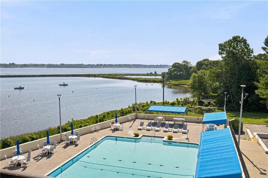 Condominium at 400 Narragansett Parkway UNIT SC10, Warwick, photo 42 of 48