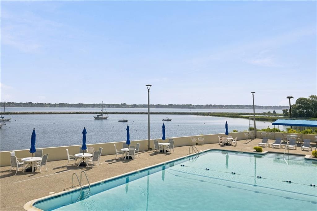 Condominium at 400 Narragansett Parkway UNIT SC10, Warwick, photo 47 of 48