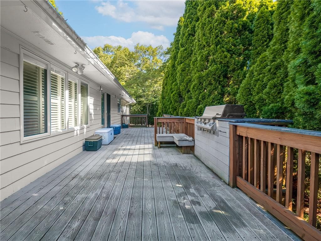 5 Colony Drive photo 36